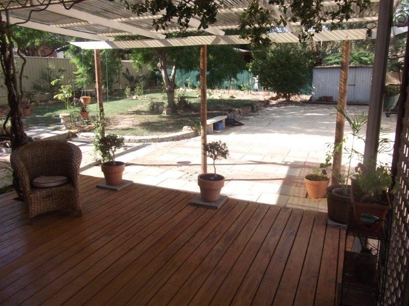 37 Barron Way, Orelia WA 6167