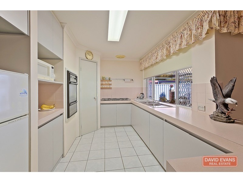 61 Woodbridge Drive, Cooloongup WA 6168