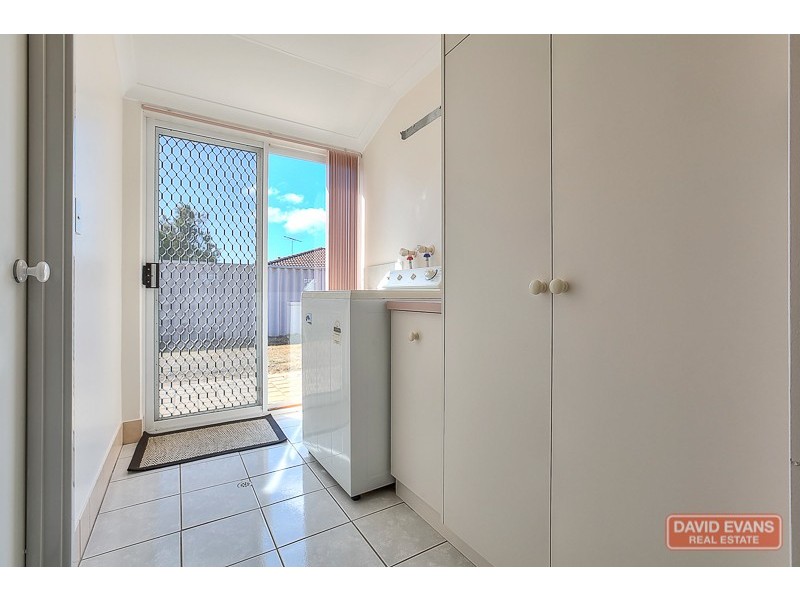 61 Woodbridge Drive, Cooloongup WA 6168
