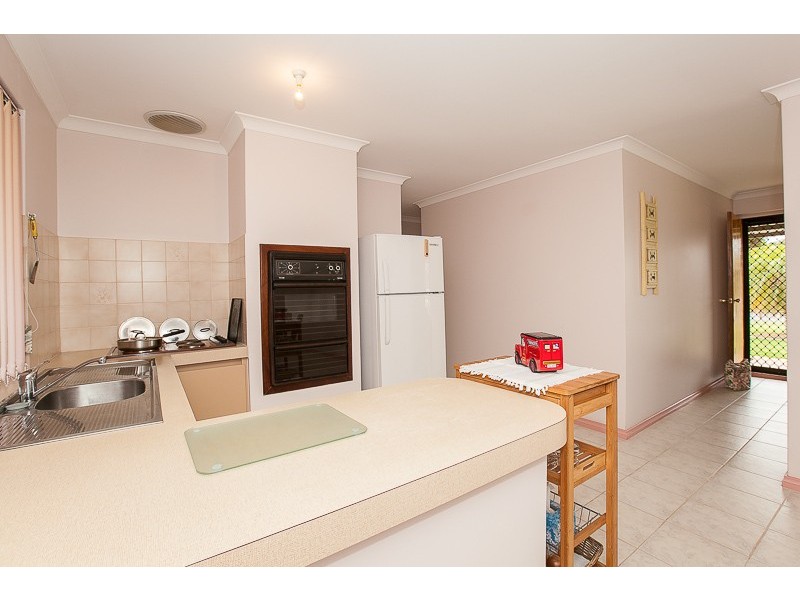 25 Campbell Way, Rockingham WA 6168