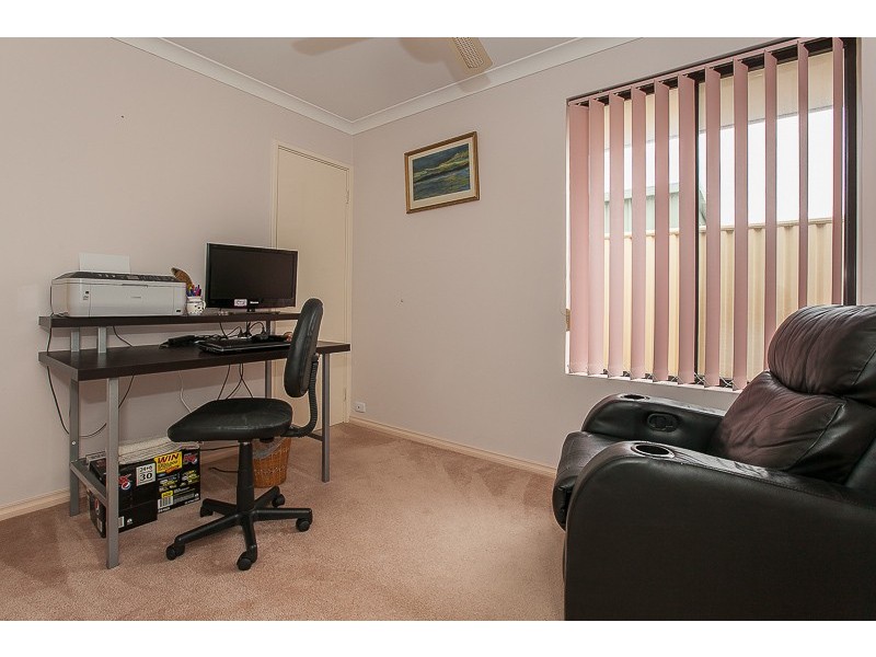 25 Campbell Way, Rockingham WA 6168