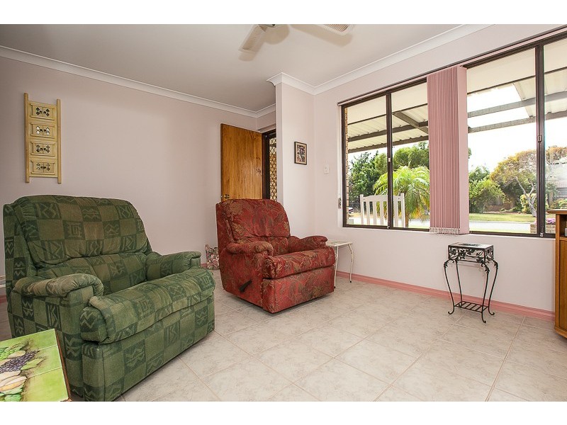 25 Campbell Way, Rockingham WA 6168