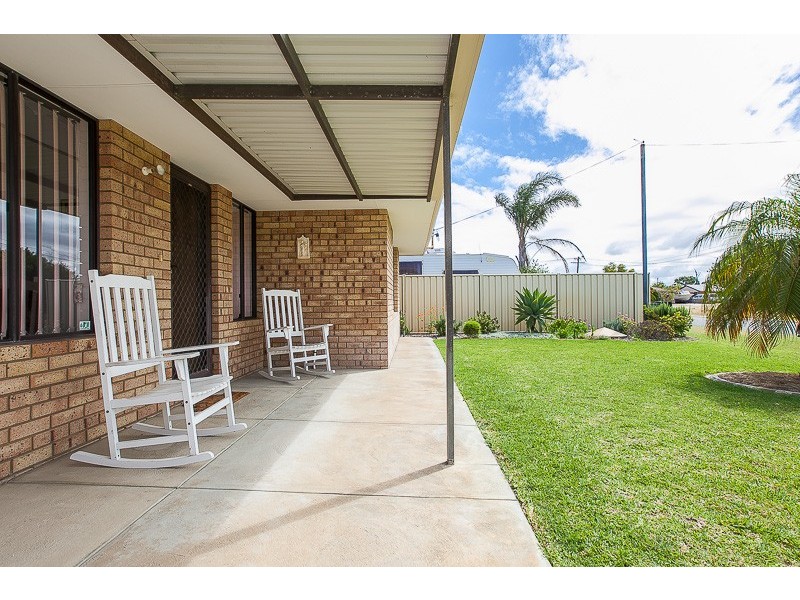 25 Campbell Way, Rockingham WA 6168