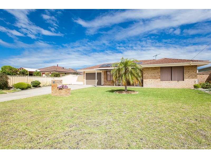 25 Campbell Way, Rockingham WA 6168