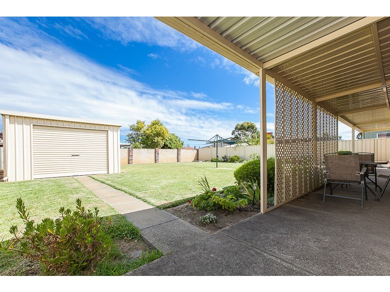 25 Campbell Way, Rockingham WA 6168