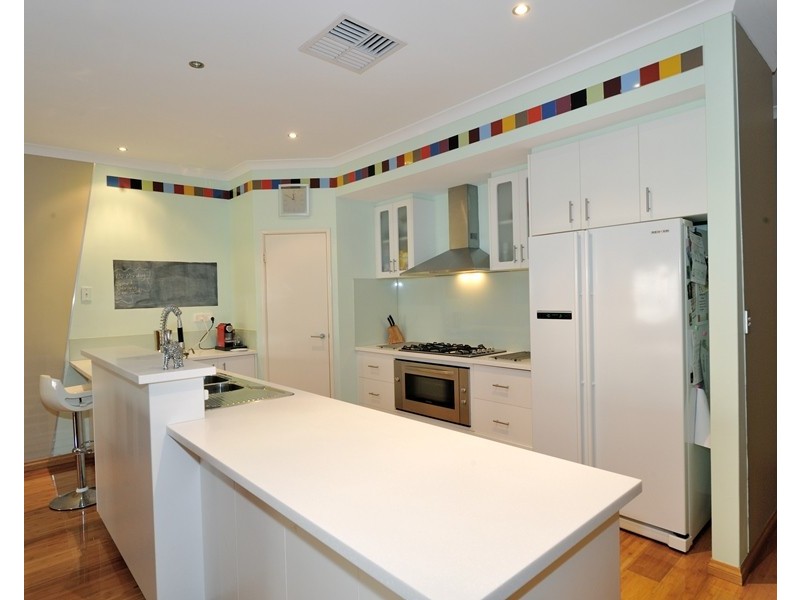 19 Gillson Mews, Baldivis WA 6171