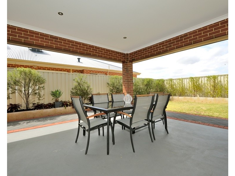 4 Liesham Crescent, Baldivis WA 6171
