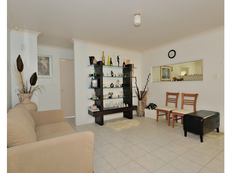 19 Dress Circle, Warnbro WA 6169