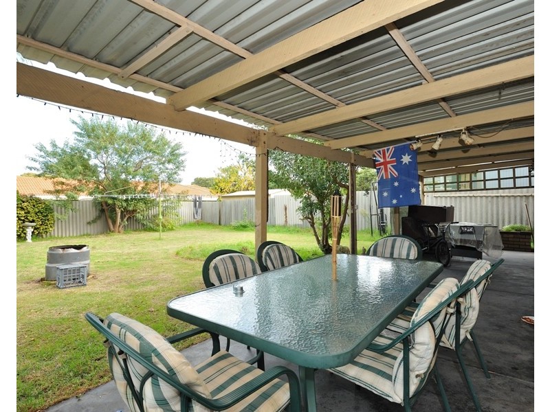 60 Exhibition Way, Cooloongup WA 6168