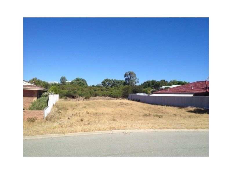 14 Mission Place, Cooloongup WA 6168