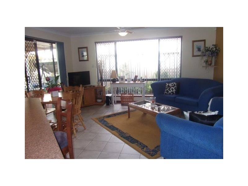 4 Neale Place, Cooloongup WA 6168