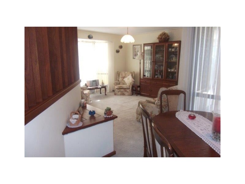 4 Neale Place, Cooloongup WA 6168