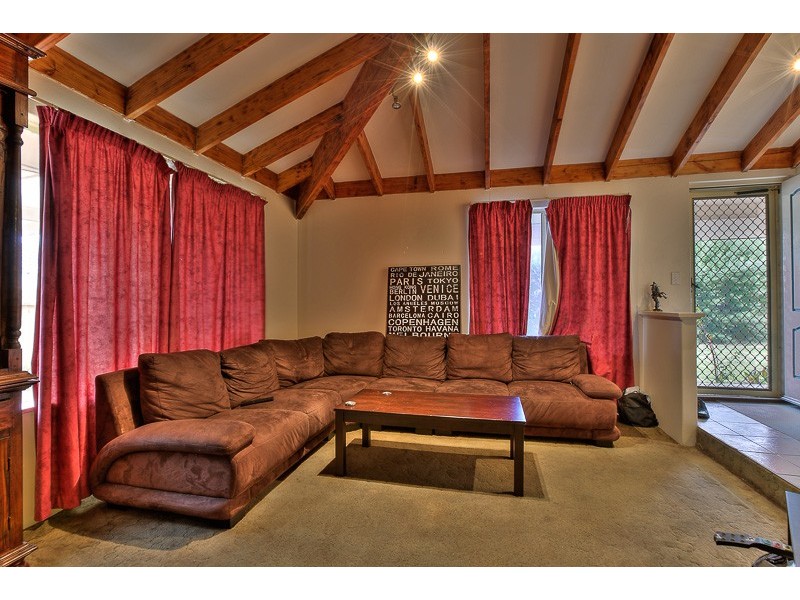 78 Gnangara Drive, Waikiki WA 6169