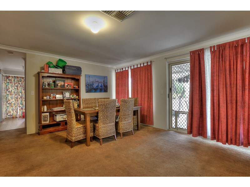 78 Gnangara Drive, Waikiki WA 6169