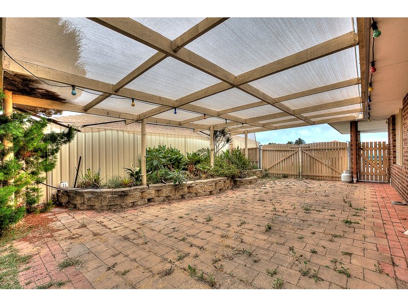 78 Gnangara Drive, Waikiki WA 6169