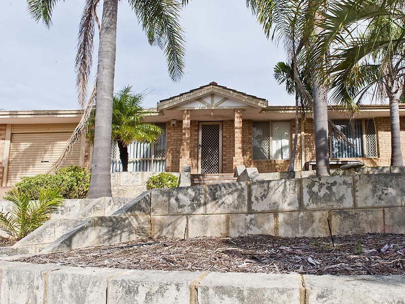 25 Hargrave Place, Parmelia WA 6167