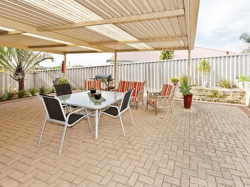 25 Hargrave Place, Parmelia WA 6167