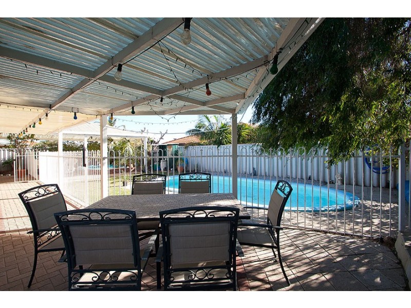 6 Porto Santo Green, Secret Harbour WA 6173