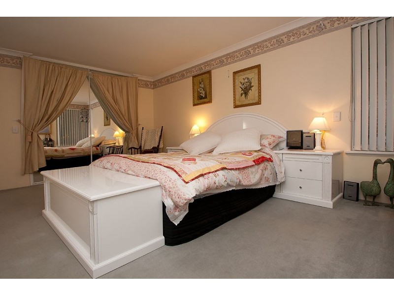 6 Porto Santo Green, Secret Harbour WA 6173