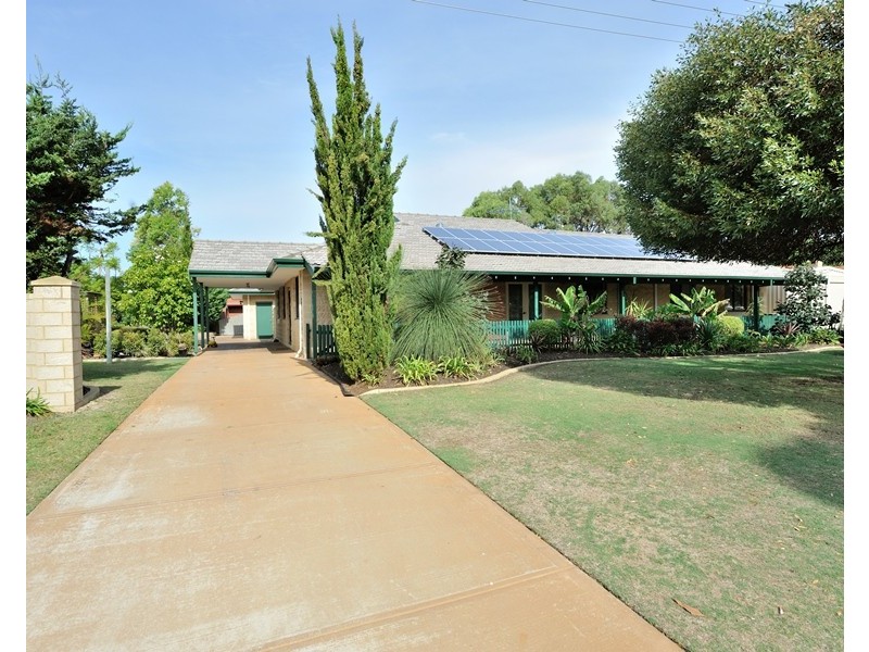 48 June Road, Safety Bay WA 6169