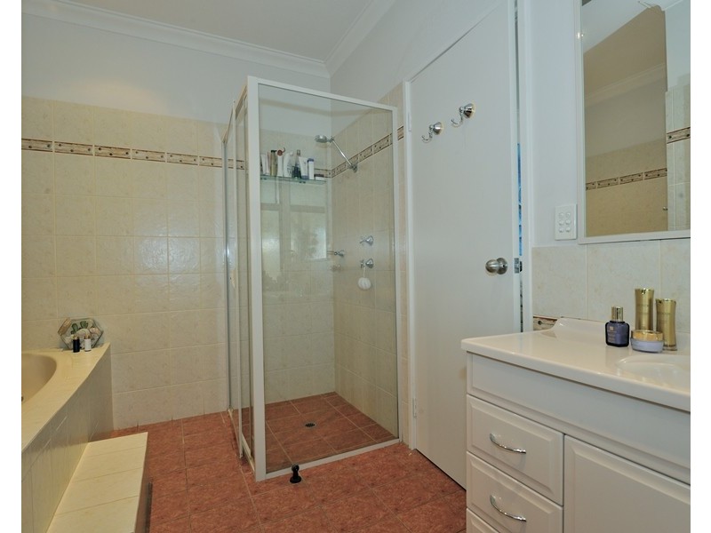 48 June Road, Safety Bay WA 6169