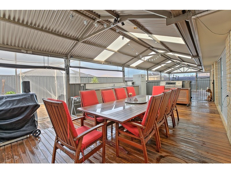 42 Lemon Gum Drive, Baldivis WA 6171