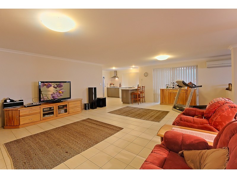42 Lemon Gum Drive, Baldivis WA 6171