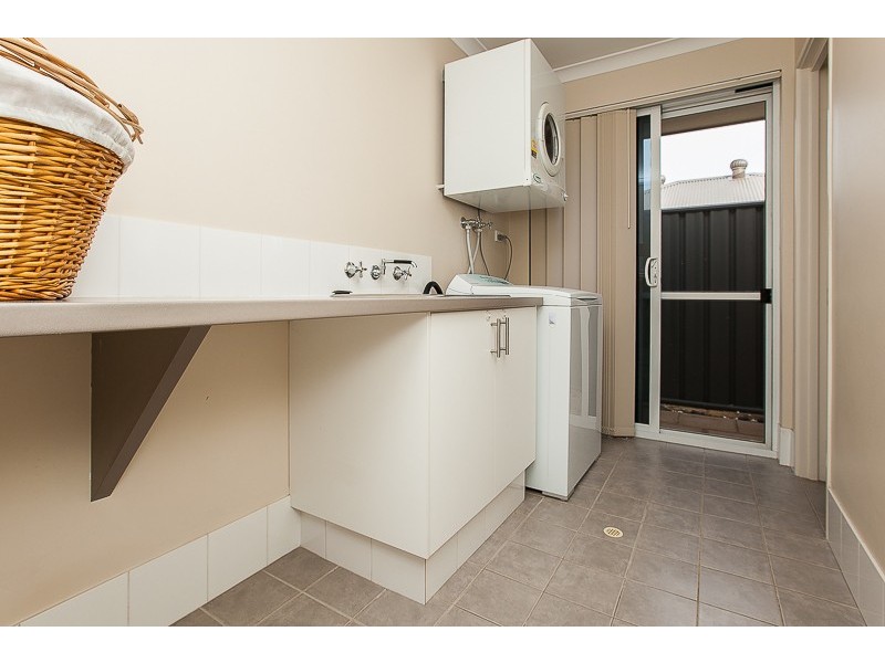 42 Lemon Gum Drive, Baldivis WA 6171
