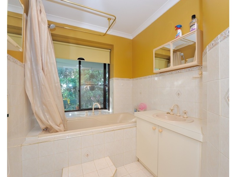 33 Jindarra Close, Cooloongup WA 6168