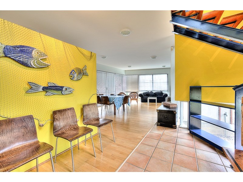 14 Samuel Street, Rockingham WA 6168