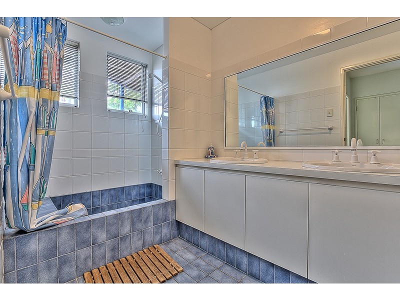 14 Samuel Street, Rockingham WA 6168