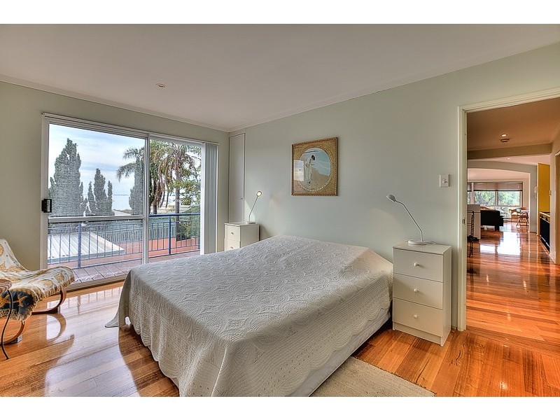 14 Samuel Street, Rockingham WA 6168