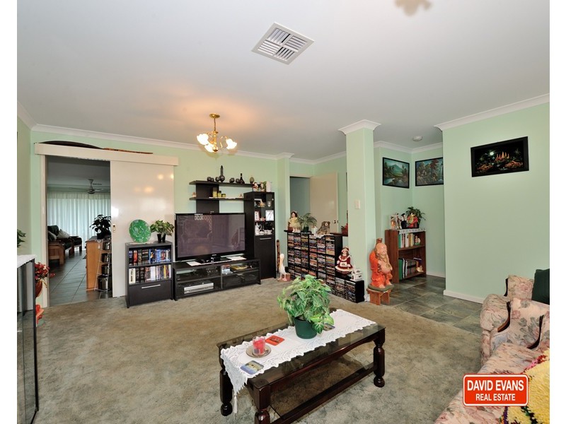 123 Woodbridge Drive, Cooloongup WA 6168