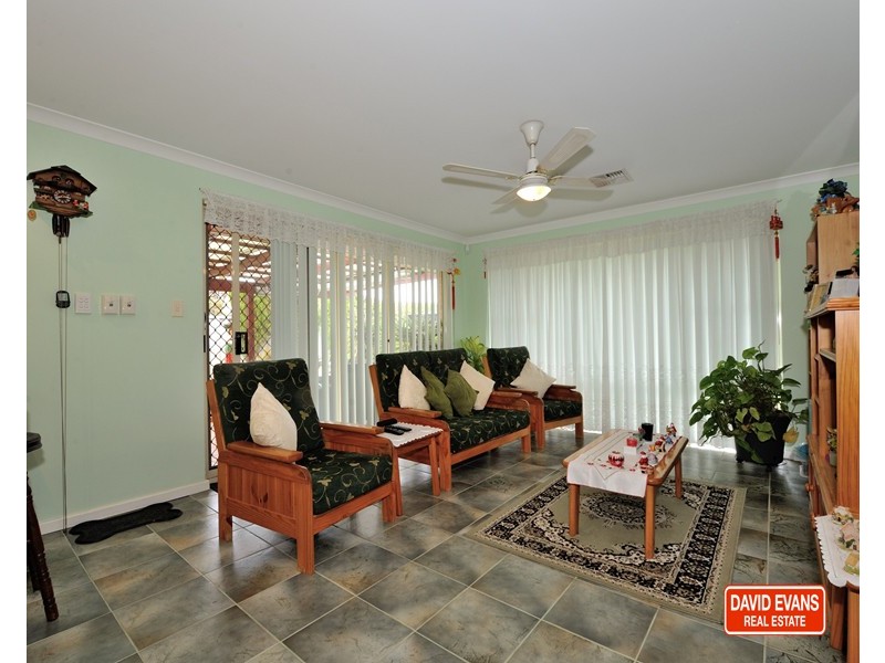 123 Woodbridge Drive, Cooloongup WA 6168