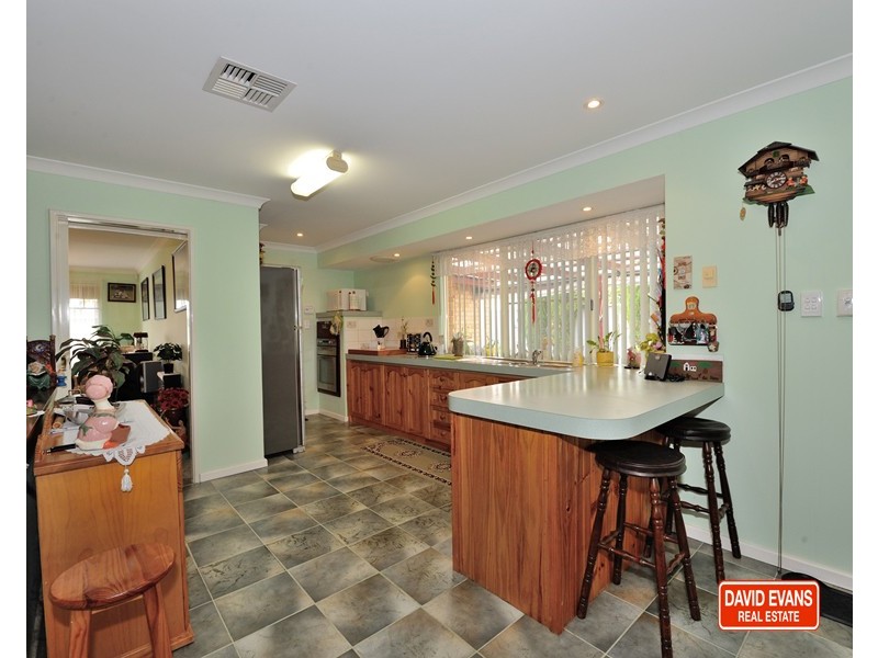 123 Woodbridge Drive, Cooloongup WA 6168