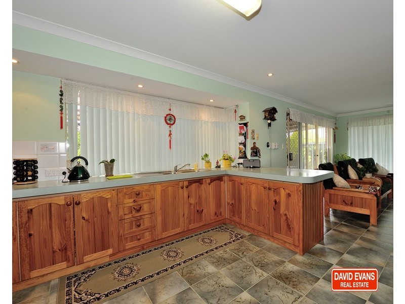 123 Woodbridge Drive, Cooloongup WA 6168