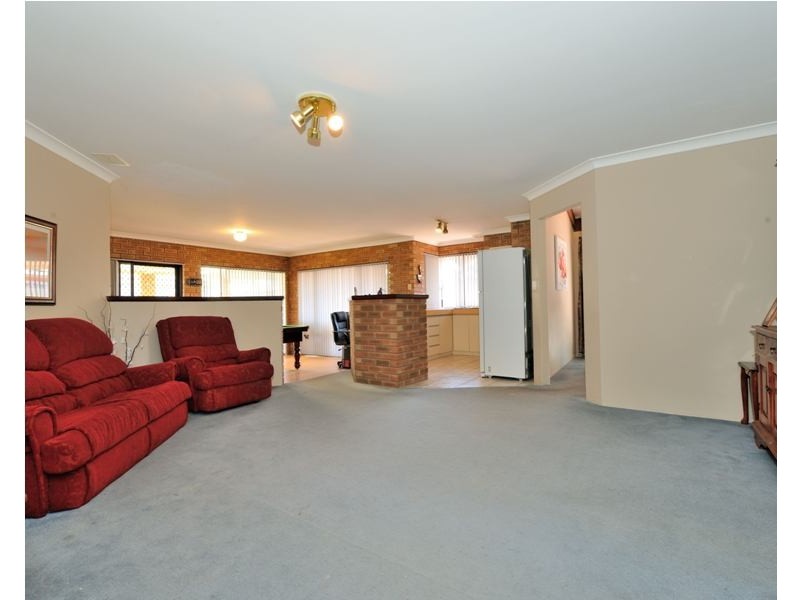 1 Wedge Court, Cooloongup WA 6168