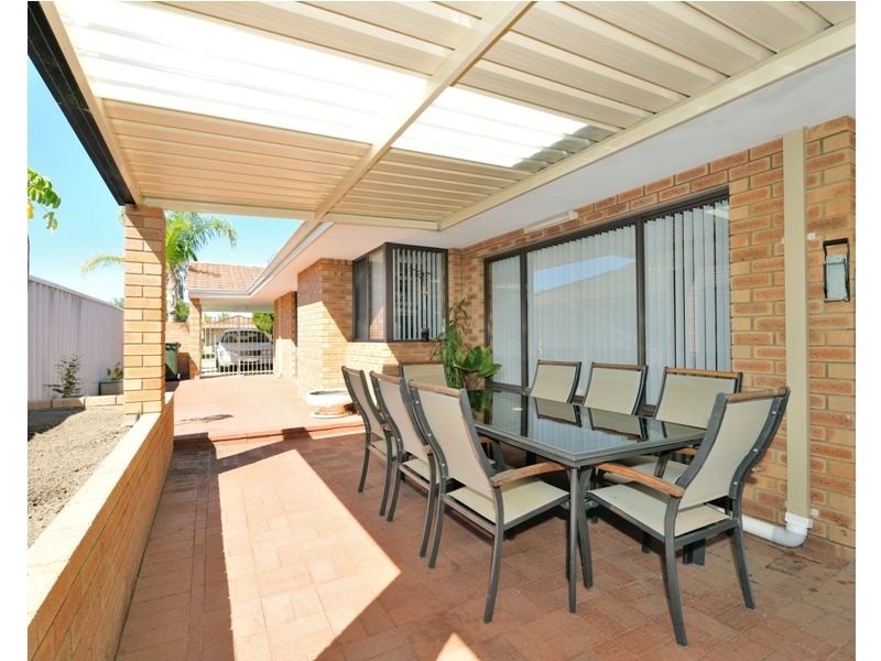 1 Wedge Court, Cooloongup WA 6168