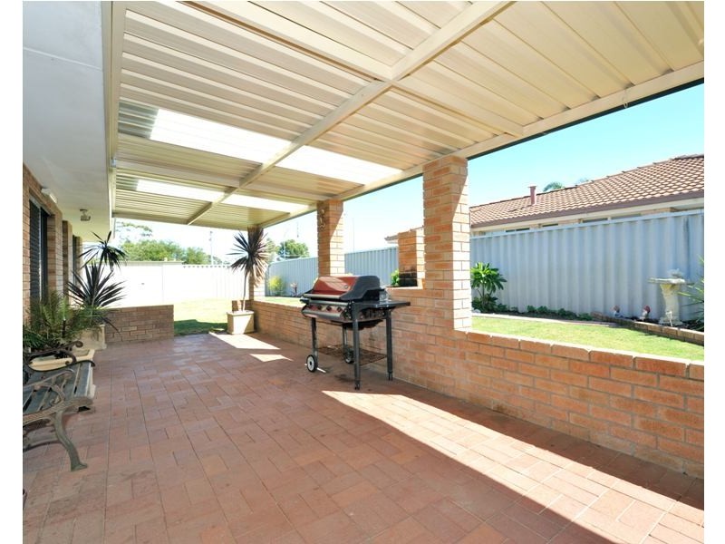1 Wedge Court, Cooloongup WA 6168