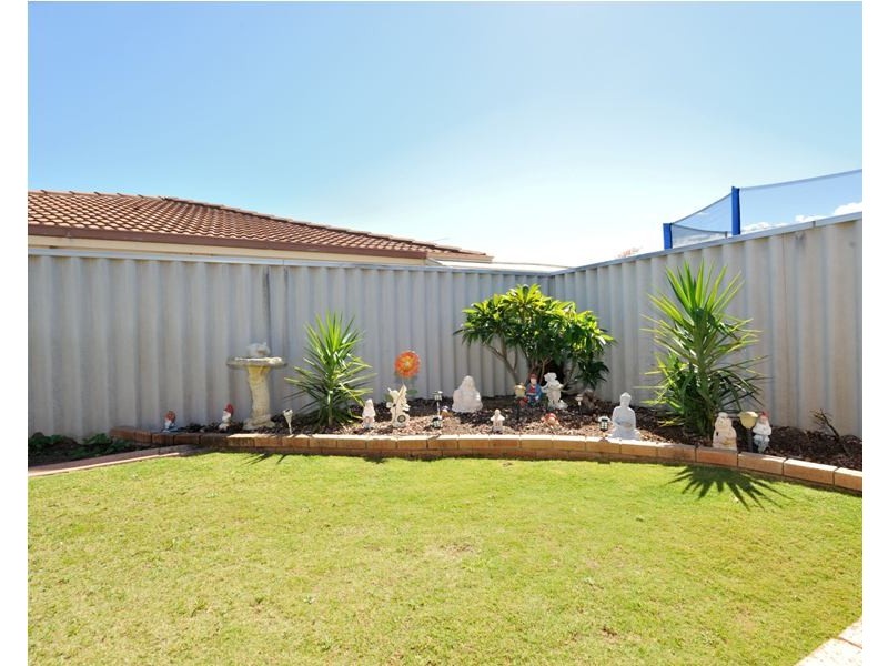 1 Wedge Court, Cooloongup WA 6168