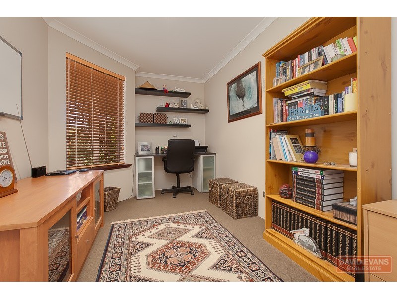 41 Halyard Way, Waikiki WA 6169