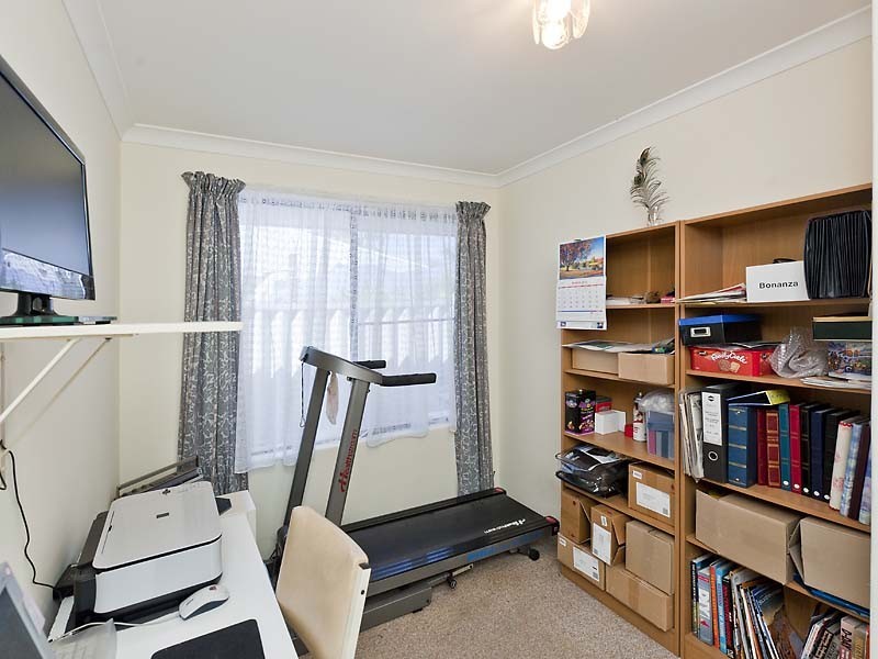 3 Santa Monica Drive, Waikiki WA 6169