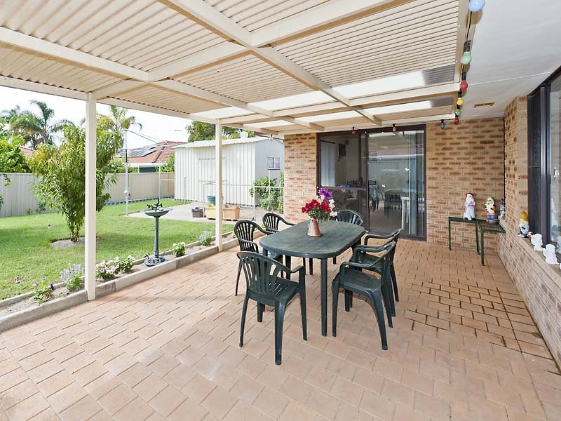 3 Santa Monica Drive, Waikiki WA 6169