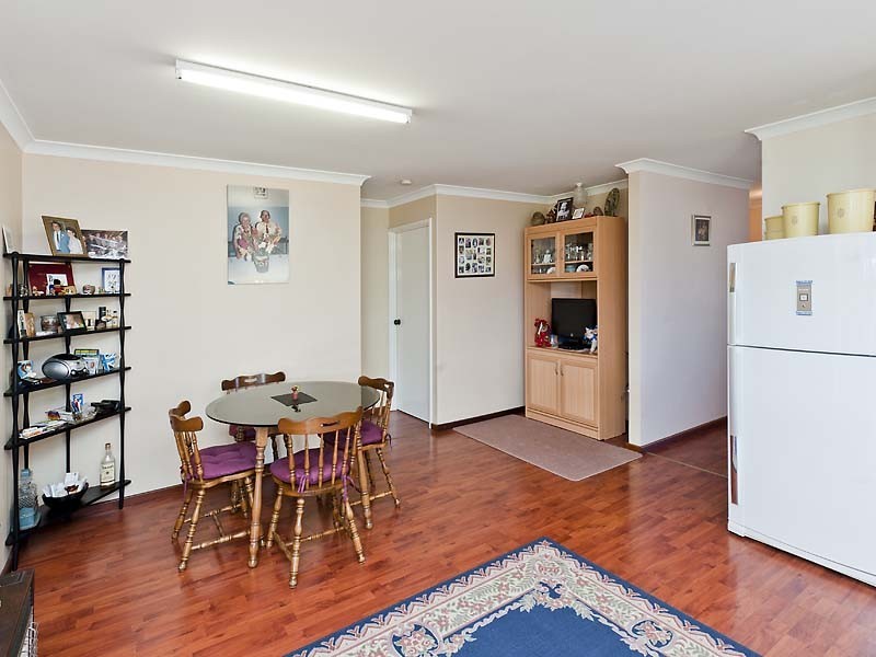 3 Santa Monica Drive, Waikiki WA 6169