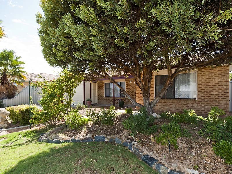 3 Santa Monica Drive, Waikiki WA 6169