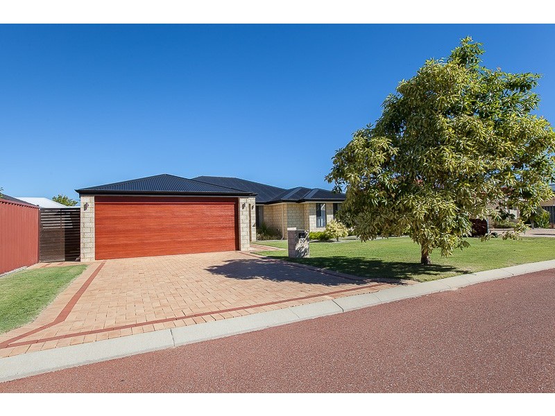 20 Zaragoza Drive, Port Kennedy WA 6172