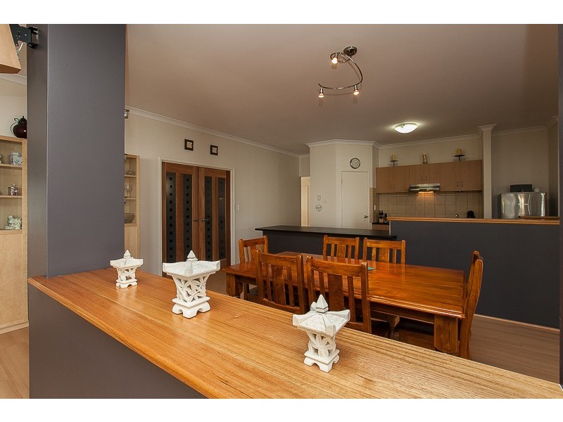 20 Zaragoza Drive, Port Kennedy WA 6172