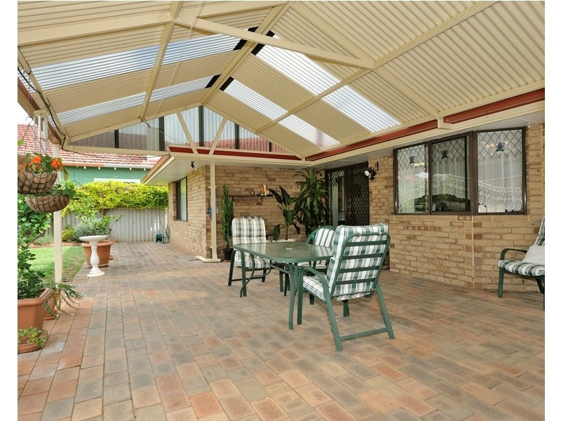 5 Smythe Street, Rockingham WA 6168