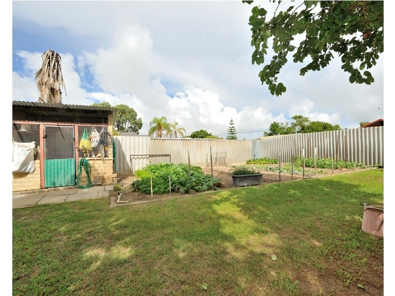 5 Smythe Street, Rockingham WA 6168