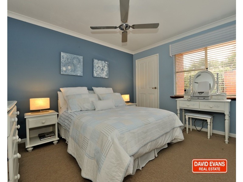 1 Laser Close, Warnbro WA 6169